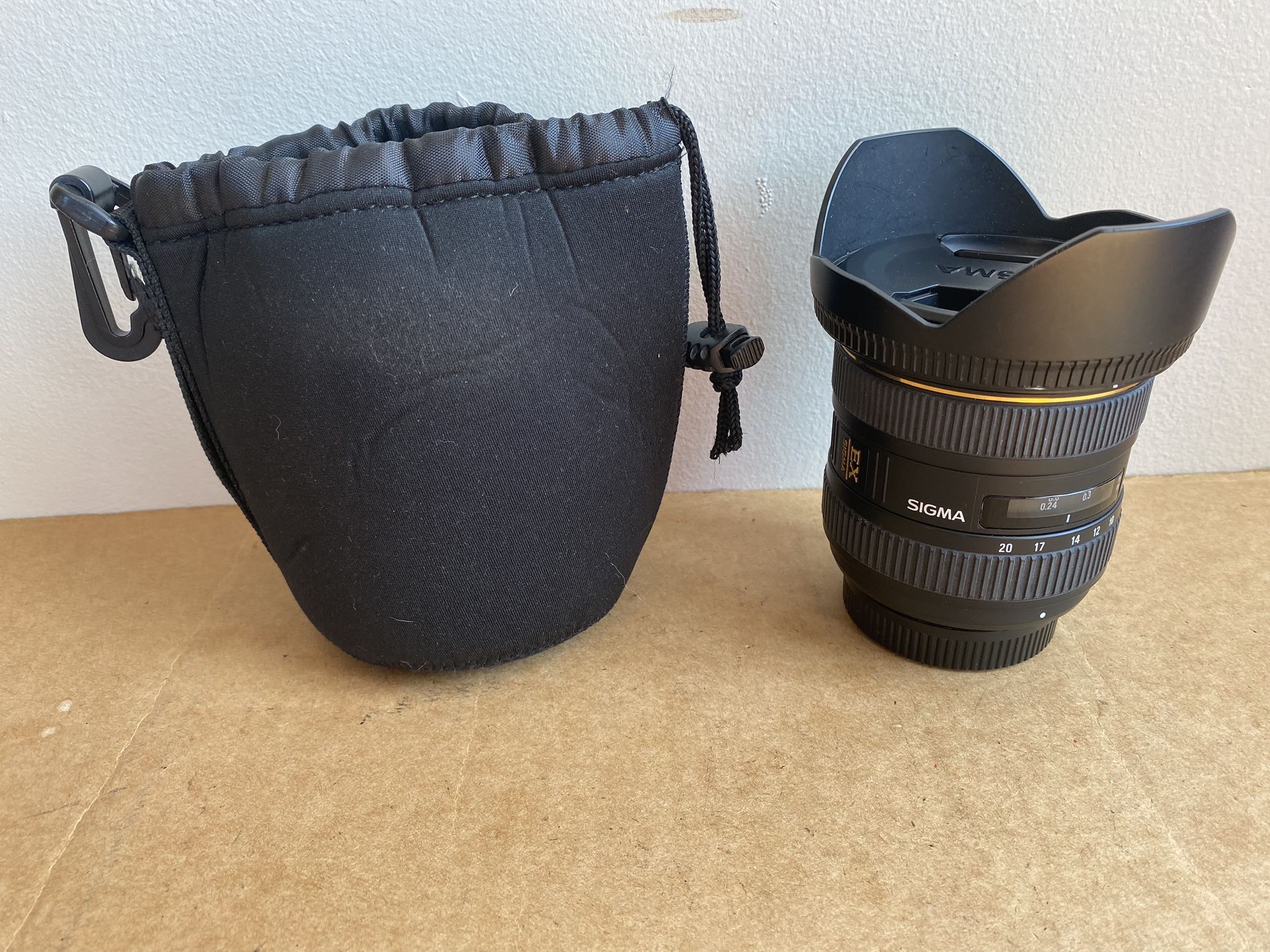 Sigma 10-20mm F/4-5.6 DC HSM Lens For Nikon