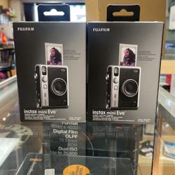 FUJIFILM instax Mini EVO