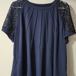 2X  WOMANS SHEIN CURVE LACE ACCENT TOP