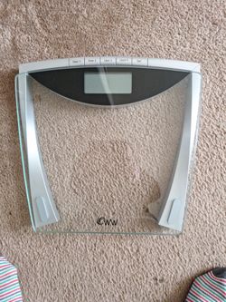 Weight watchers body weight scale w/ new batteries.