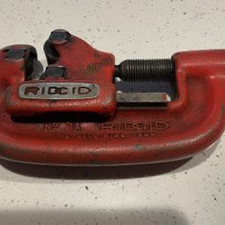 RIDGID NO. 1A 1/8" TO 1-1/4" HEAVY DUTY PIPE CUTTER