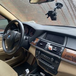 Clean Tittle 2012 X5 101k Miles Still Drives Great 