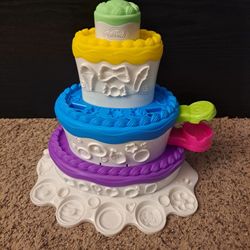Play Doh Cake Mountain