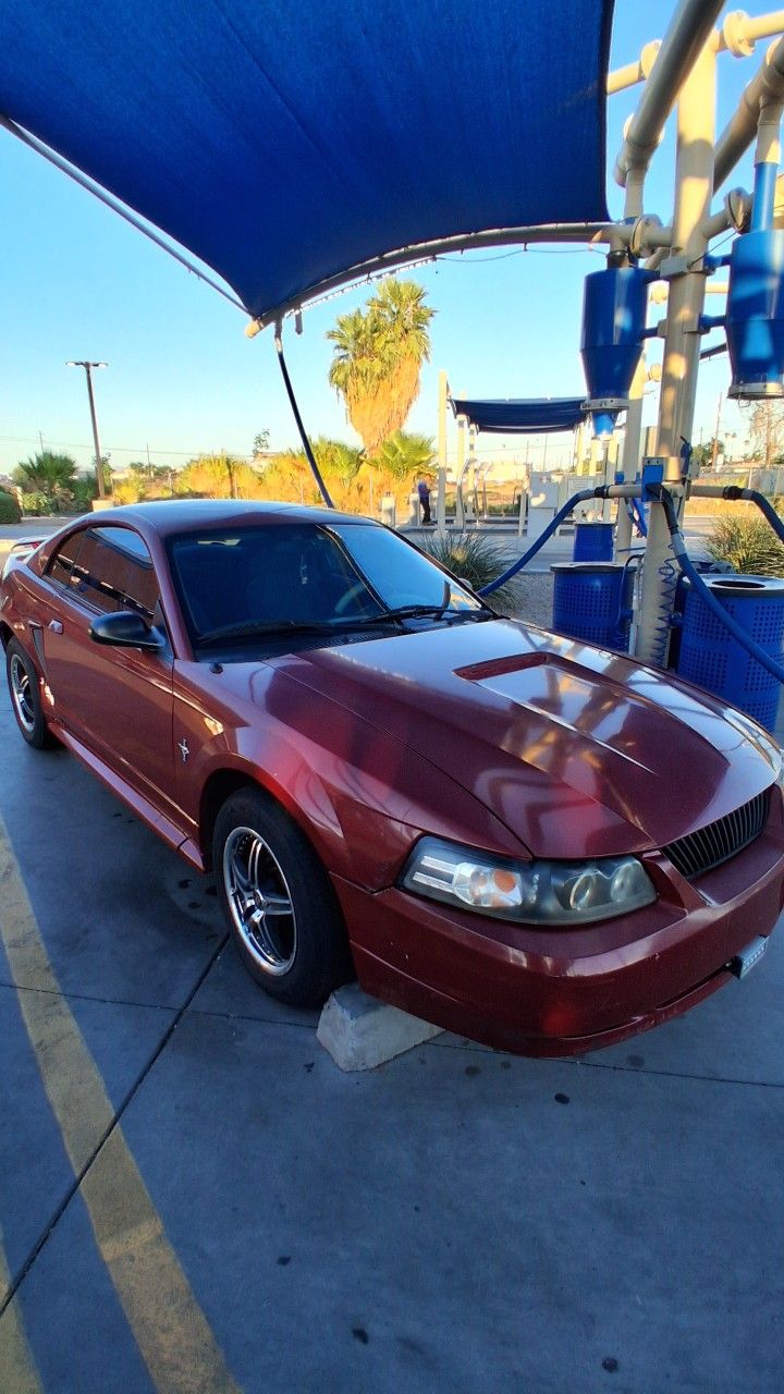 2002 Ford Mustang