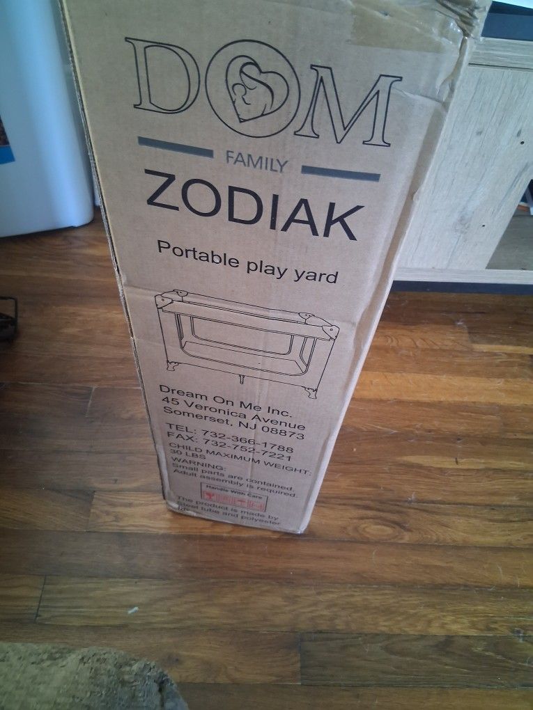 Dream On Me Zodiak Portable