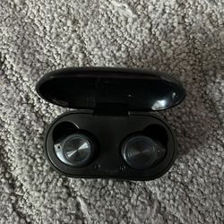 TW60 TWS Wireless bluetooth 5.0 HiFi Stereo Sport Earbuds Headphone Touch Control Earphone with Charging Box