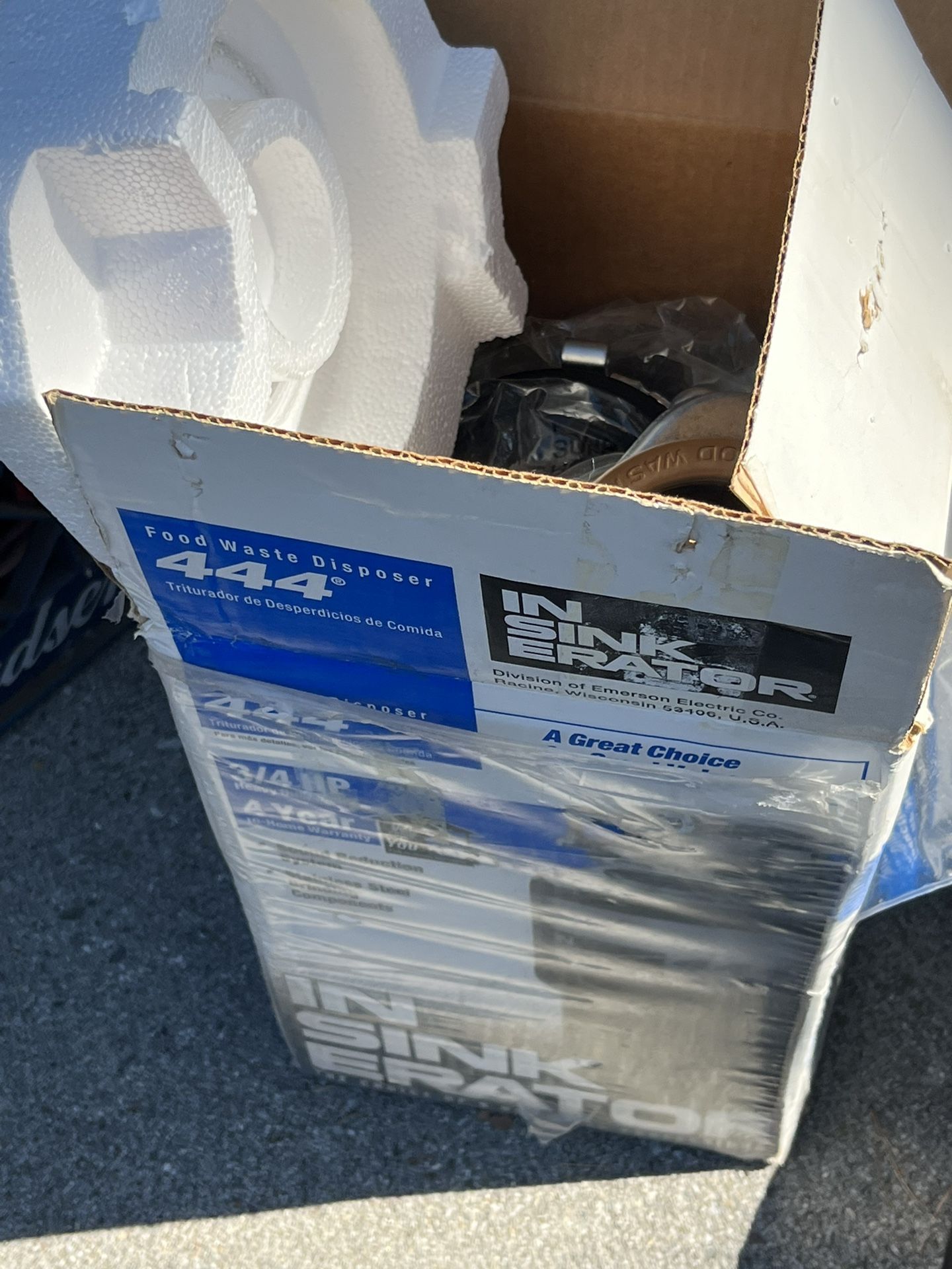 InSinkErator 444; 3/4 Horsepower Garbage Disposer Never Used In