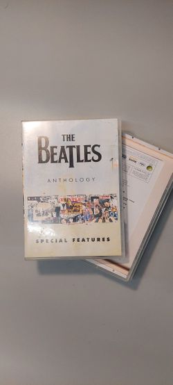 Beatles Anthology DVDS 