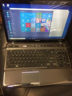 Toshiba satellite A665 intel corei3, 2.3ghz 250gb 8gb ram, hdmi, win 10 dvdrw webcam