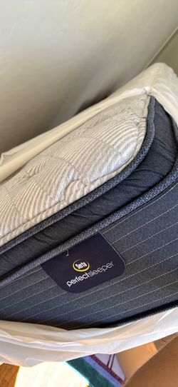 Queen mattress