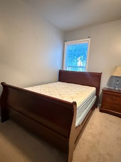 4 piece queen bedroom set for sale