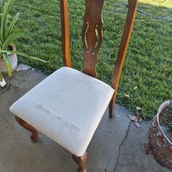 CHAIR 