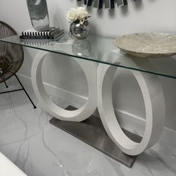 Small Modern end Table For dining El Dorado