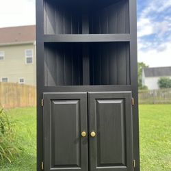 Corner Cabinet 