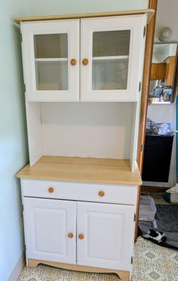 Versatile Farmhouse Hutch - China Cabinet