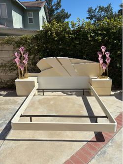 1980s Vintage Postmodern Italian Queen headboard and nightstands