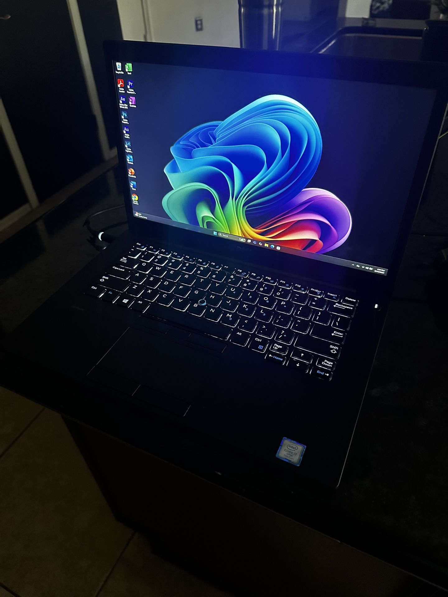 FAST Laptop i7 32GB RAM and Software!