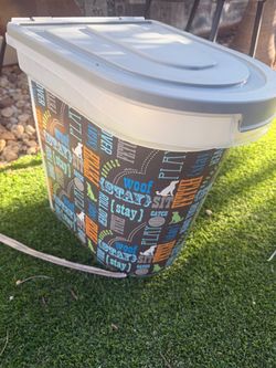 LIKE NEW DOG FOOD BIN