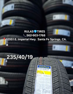 Goodyear Eagle Touring 235/40/19 Tire