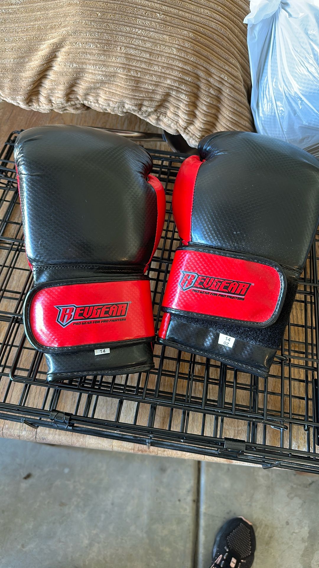 Free Boxing Gloves