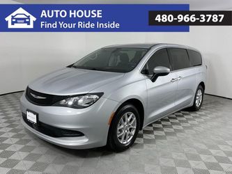 2022 Chrysler Voyager