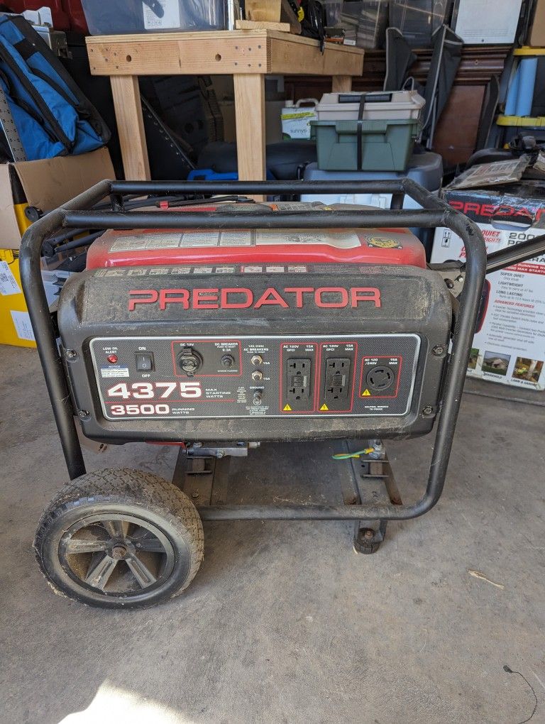 Predator 4375 Watt Generator