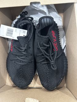 YEZZY