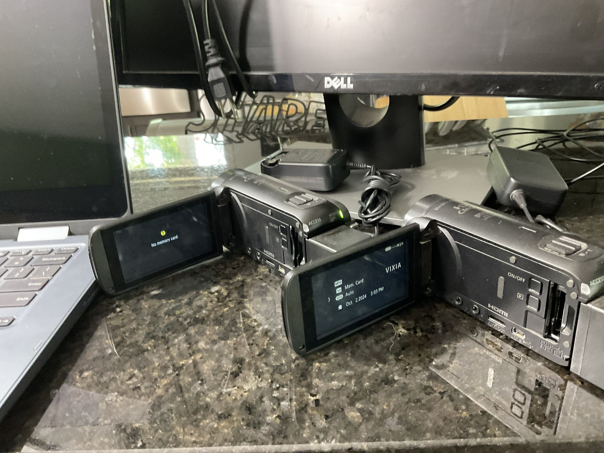 1 Canon VIXIA HF R800 Camcorder/ 2 For $300