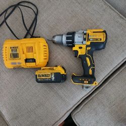 20 V Dewalt Drill