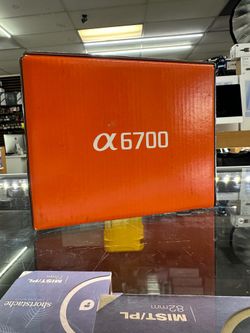 Sony Camera A6700 and Kit Lens 15-60mm Brand New