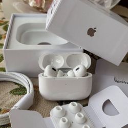 Airpods Pro 2 BRAND NEW SEALED (NEGOTIABLE) 