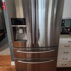 Samsung Refrigerator 