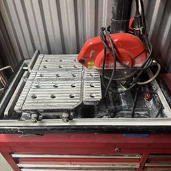 Husky Tile Saw 