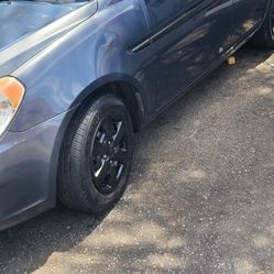 2011 Hyundai Accent 