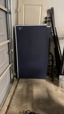 Ping Pong Table 