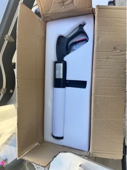 Co2 gun with hose.