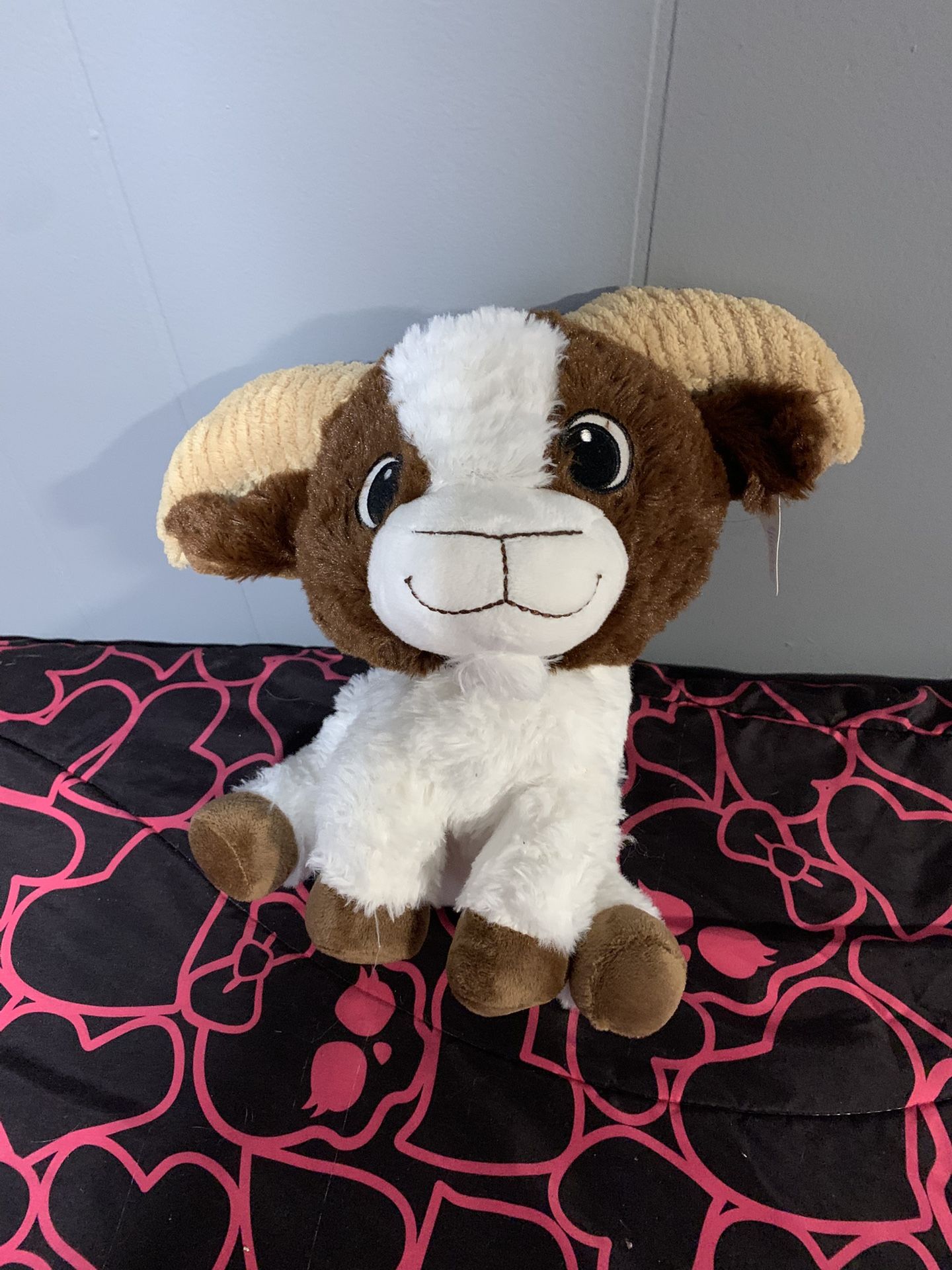 Great Gift!🎁Cute Brand New Tag On! Plush Toy!