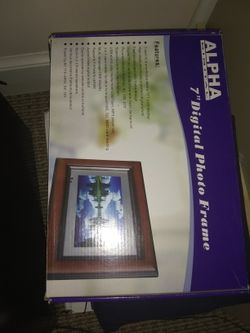 7" digital photo frame