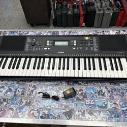 Yamaha PSR-E373 Portable 61 Key Keyboard 
