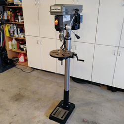 C.M. 13" 16 Spd. Floor Drill Press Like New!