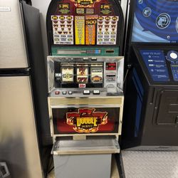 Slot Machine Double 7s Ballys 