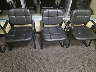 Office leather chairs.. (only 20 left)  🔥🔥🔥