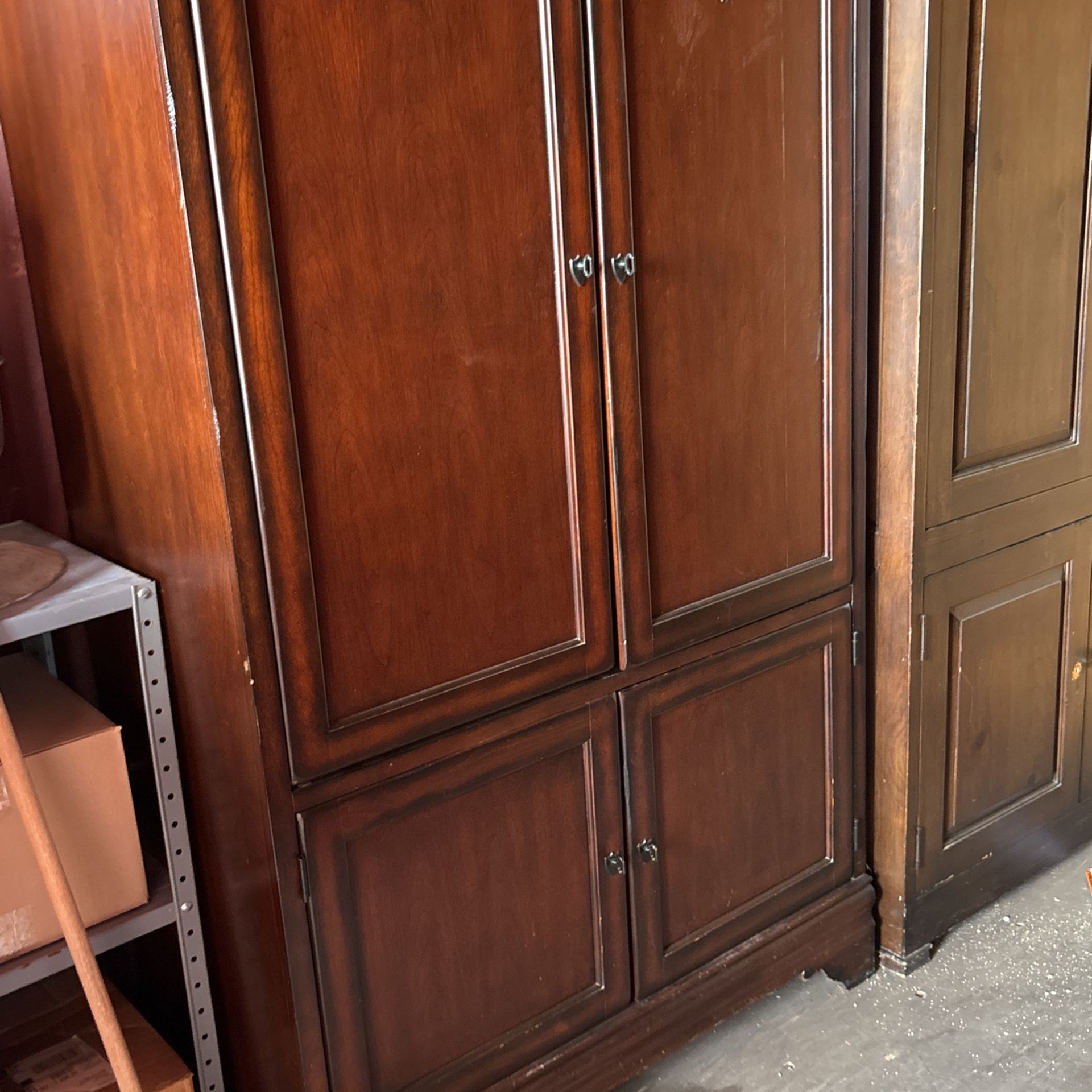 Armoire