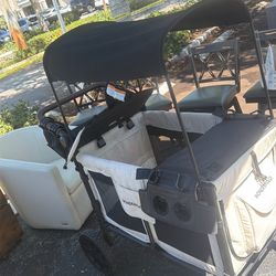 WonderFold W4 Luxe Quad Stroller Wagon