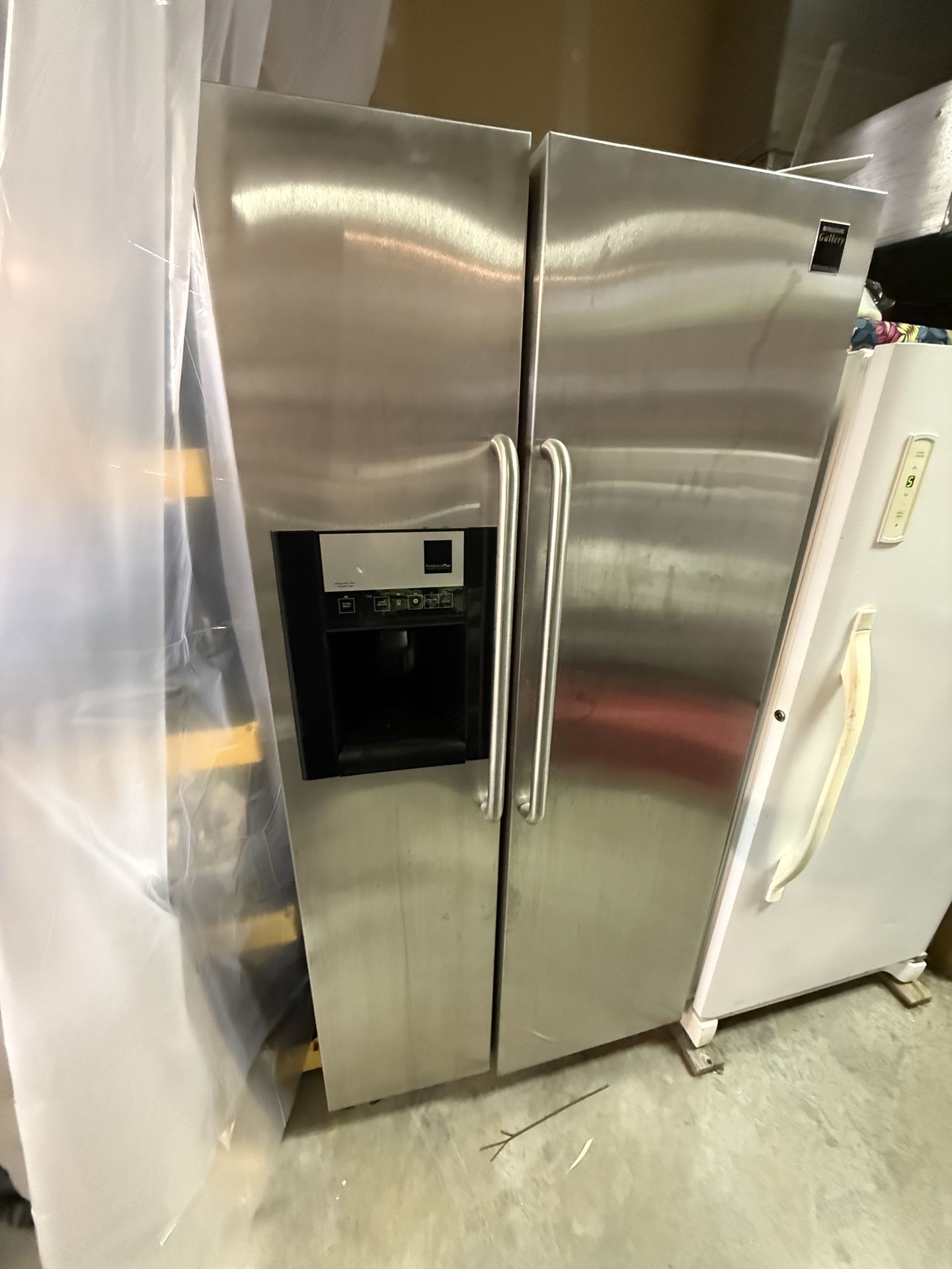 Frigidaire Refrigerator