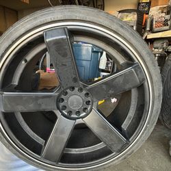 22” Wheels And Tires