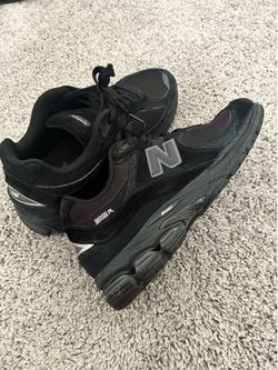 Black 2002r New Balance