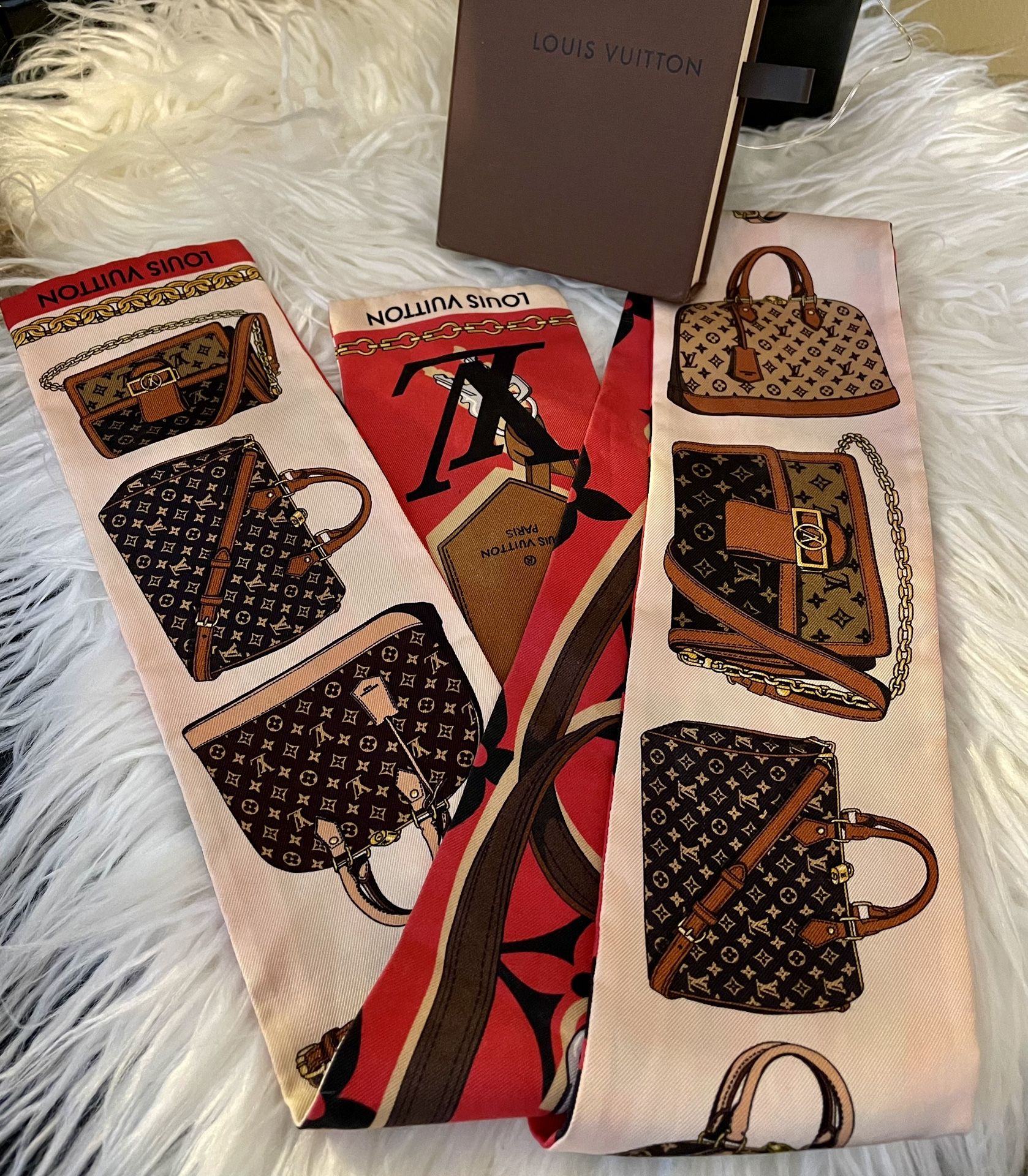 Louis Vuitton Scarf / Bandeau