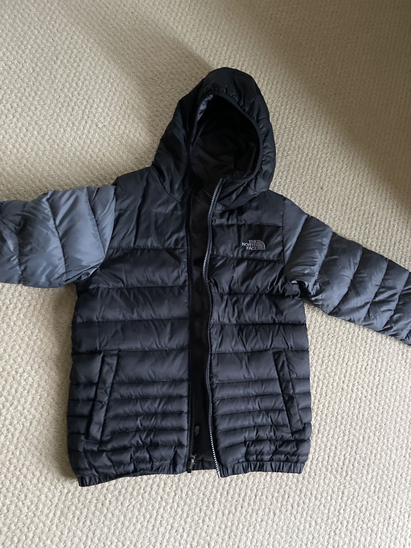 The north face Boys Reversible 550 Winter Jacket 10/12