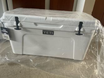 YETI Tundra 75 Quart Cooler, White NEW!